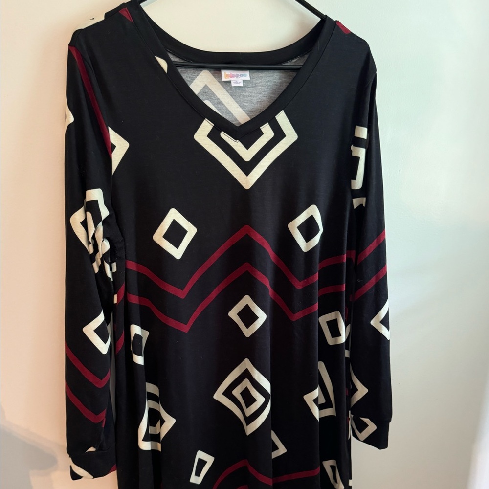 Lularoe Emily swing dress with pockets.